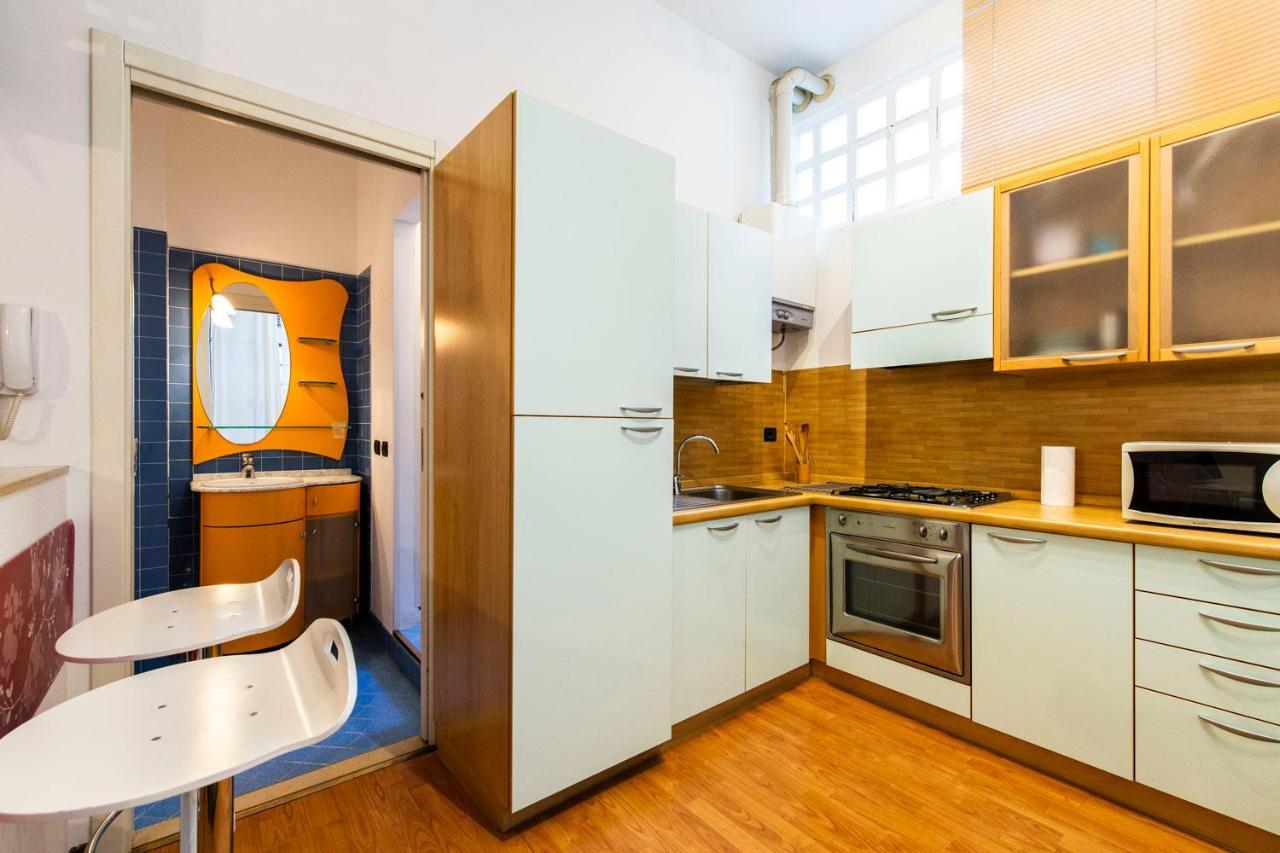 Extensive Terrace Navigli Toy Artistic Apartment Milano Eksteriør billede