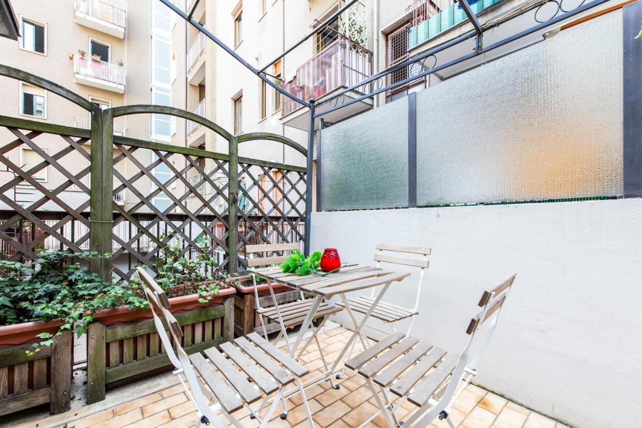 Extensive Terrace Navigli Toy Artistic Apartment Milano Eksteriør billede